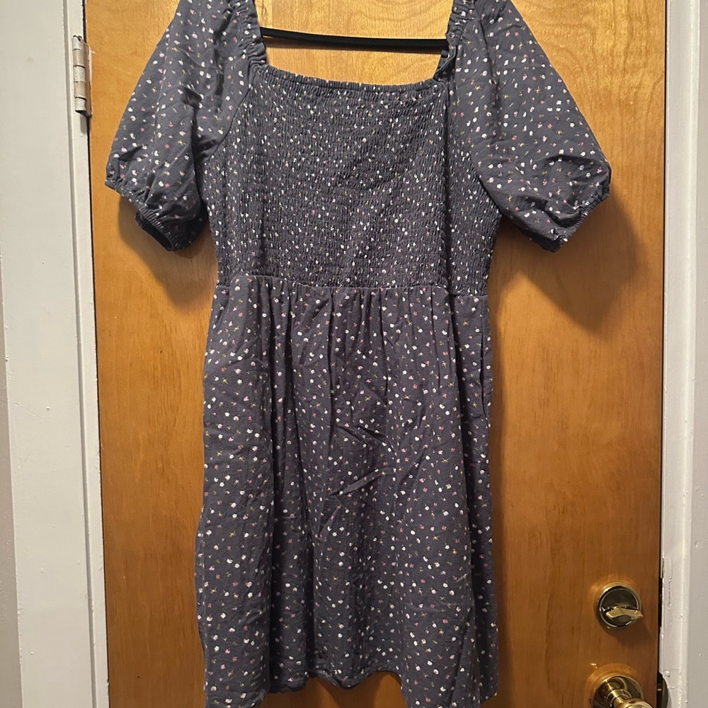 Elegant Blue Floral Dress